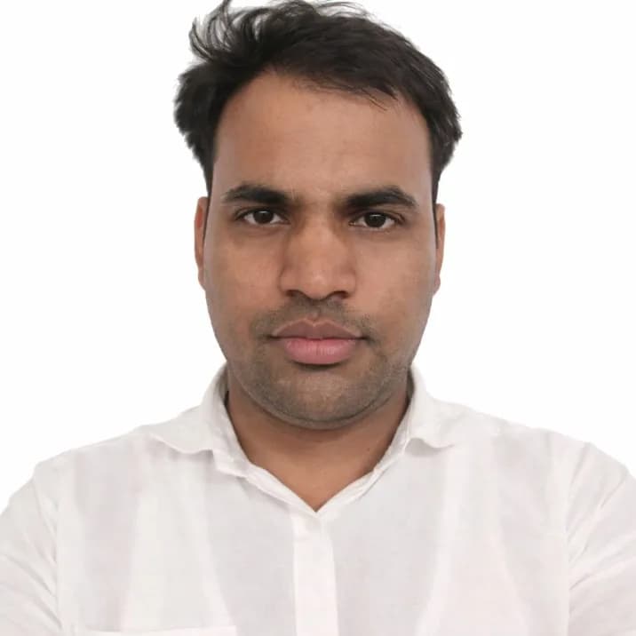 Dr. Sanjeev Mani Yadav, Assistant Professor at IIIT Vadodara